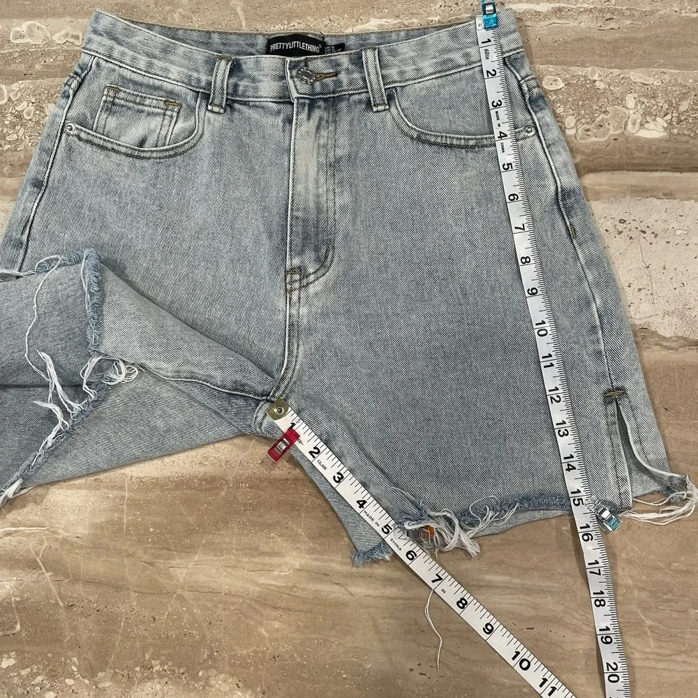 PLT Pretty little thing womens High Waisted stretchy JEAN shorts DENIM UK 8 US 4 - Picture 3 of 7